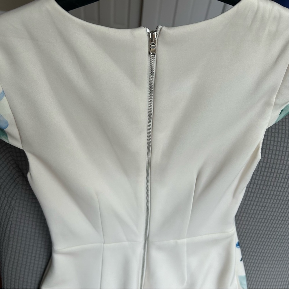 Betsey Johnson Cream Midi Cap Sleeve Dress - Size 0 - Picture 7 of 9